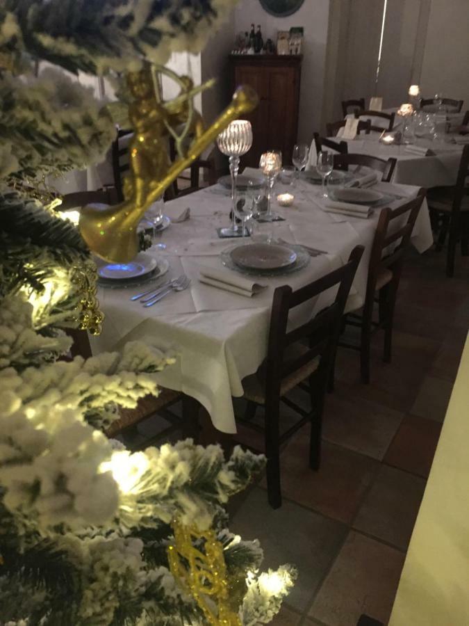 Hotel Sui Passi Di Francesco Valfabbrica Exteriér fotografie