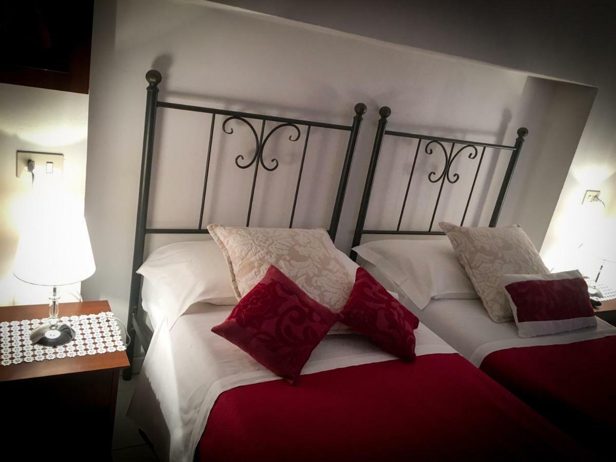 Hotel Sui Passi Di Francesco Valfabbrica Exteriér fotografie